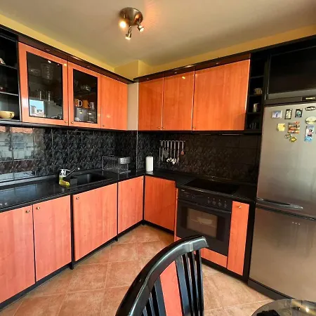 Lugano Couples Quiet W Free Street Parking Apartament *